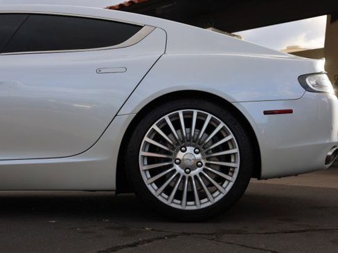 Used 2014 Aston Martin Rapide S image 63