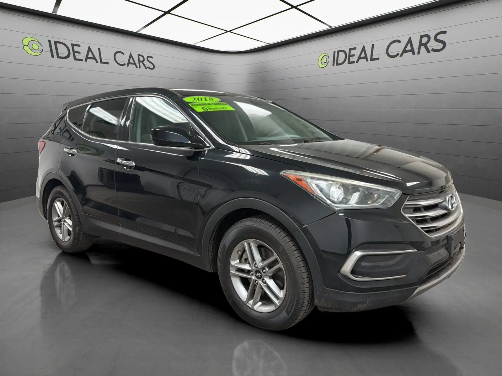Used 2018 Hyundai Santa Fe Sport FWD image 3