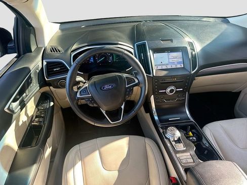 Used 2019 Ford Edge Titanium w/ Equipment Group 301A image 25