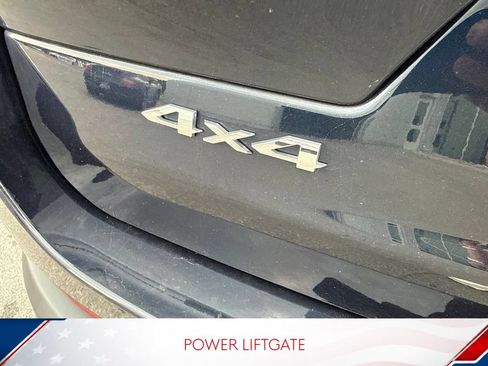 Used 2023 Jeep Grand Cherokee L Limited AWD/4WD image 9