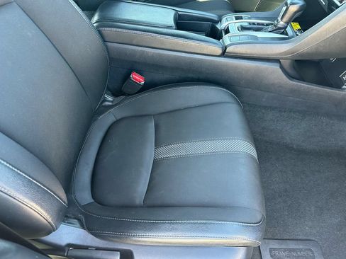 Used 2020 Honda Civic Sport image 15