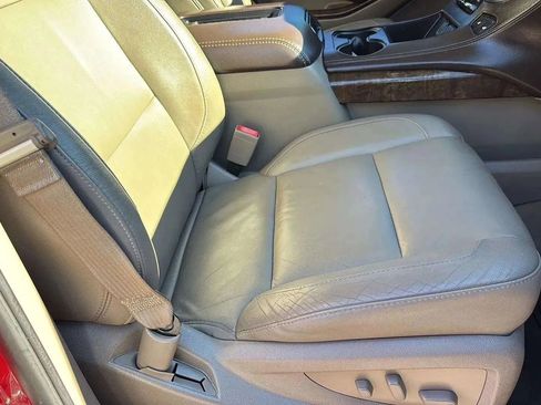 Used 2015 Chevrolet Tahoe LT image 28