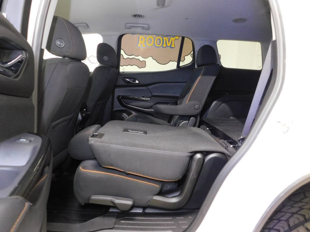 Used 2021 GMC Acadia AT4 AWD/4WD image 59