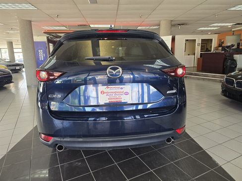 Used 2018 MAZDA CX-5 Touring w/ Preferred Equipment Package FWD image 6