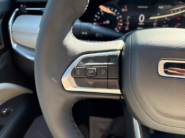 Used 2024 Jeep Compass Limited AWD/4WD image 11