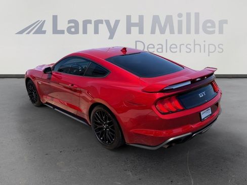 Used 2021 Ford Mustang GT Premium w/ GT Performance Package RWD image 3