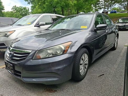 Used 2011 Honda Accord LX image 3