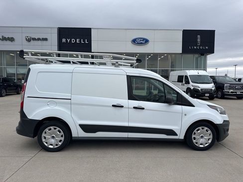 Used 2015 Ford Transit Connect XL image 2