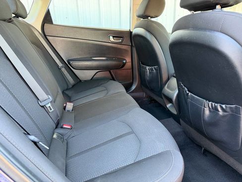 Used 2017 Kia Optima LX w/ Option Group 014 FWD image 15