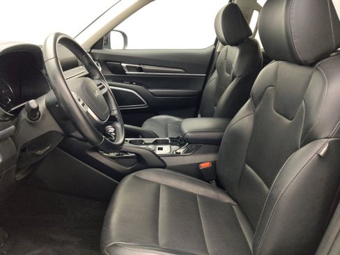 Used 2022 Kia Telluride S FWD image 17