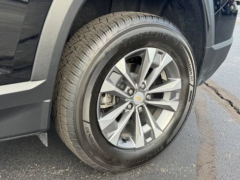 Used 2026 Chevrolet Equinox LT FWD image 28
