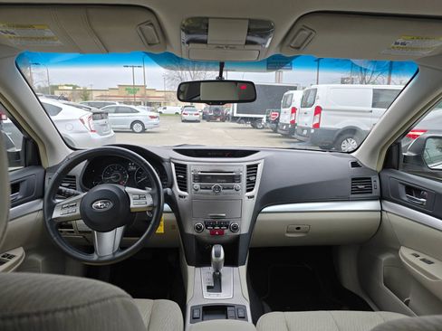 Used 2011 Subaru Outback 2.5i Premium w/ All-Weather Pkg image 16