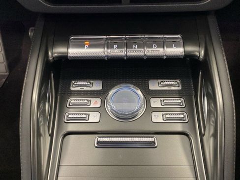 New 2025 Lincoln Nautilus Premier w/ Equipment Group 102A image 23