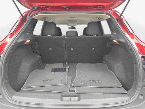 Used 2026 Nissan Kicks SV FWD image 27