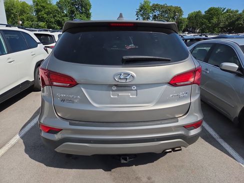 Used 2018 Hyundai Santa Fe Sport w/ 2.0T Ultimate Tech Package 05 FWD image 4