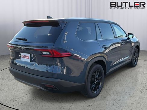 New 2026 Toyota Grand Highlander AWD image 6