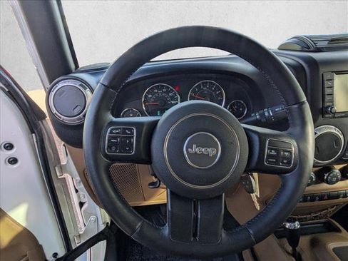 Used 2015 Jeep Wrangler Unlimited Sahara w/ Max Tow Package image 18