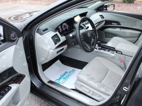 Used 2016 Acura RLX w/ Technology Package image 3