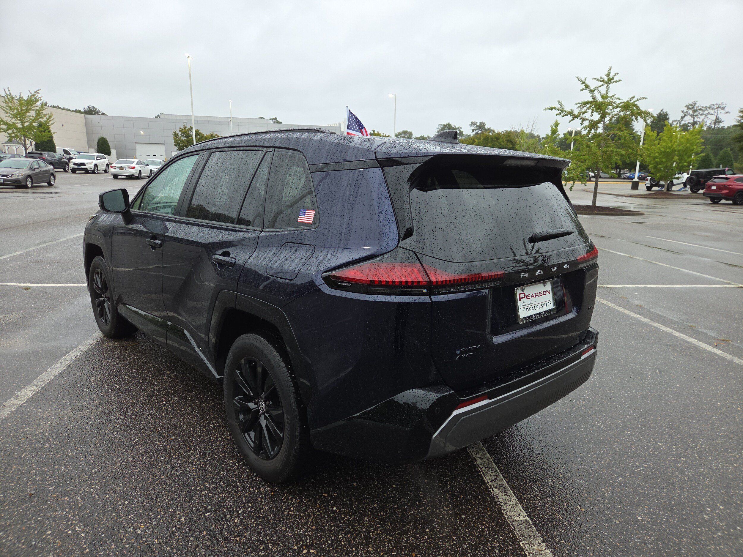 Used 2026 Toyota RAV4 SE w/ Convenience Package AWD/4WD image 5