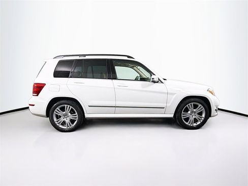 Used 2015 Mercedes-Benz GLK 350 4MATIC image 8