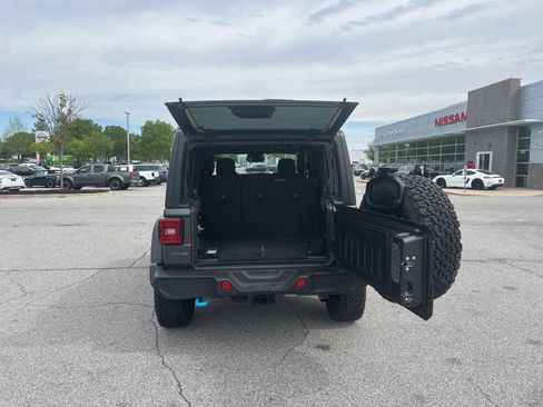 Used 2025 Jeep Wrangler Unlimited Rubicon 4xe w/ Safety Group image 11