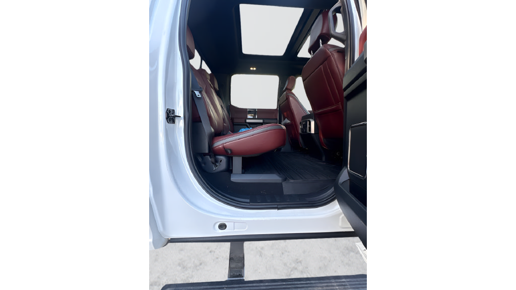 Used 2021 Ford F350 Platinum AWD/4WD image 12