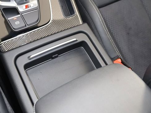 Used 2022 Audi SQ5 Premium image 27