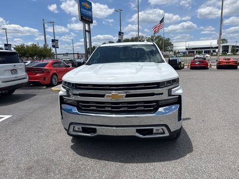 Used 2019 Chevrolet Silverado 1500 LTZ AWD/4WD image 3