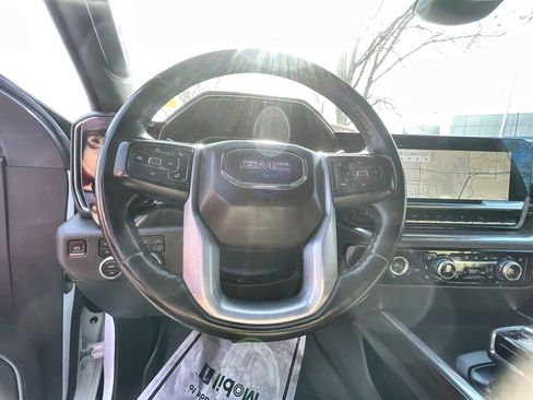 Used 2023 GMC Sierra 1500 SLT w/ SLT Premium Package image 11