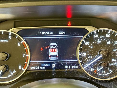 Used 2024 Nissan Rogue S AWD/4WD image 12