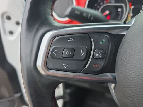 Used 2019 Jeep Wrangler Unlimited Rubicon AWD/4WD image 24