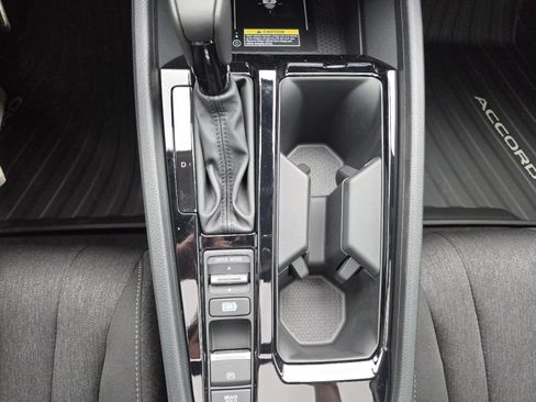 Certified 2025 Honda Accord Sport image 33