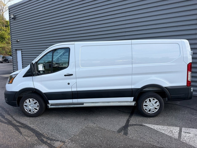 Used 2025 Ford Transit 250 Low Roof w/ Exterior Upgrade Package RWD image 2
