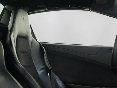 Used 2015 McLaren 650S Spider RWD image 37