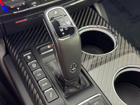 Used 2022 Maserati Quattroporte Modena Q4 image 36