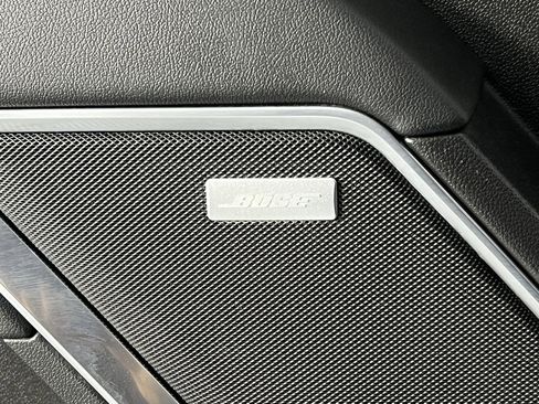 Used 2025 GMC Yukon XL Denali image 21