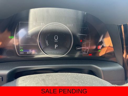 Used 2022 Lexus ES 300h Ultra Luxury w/ Accessory Package image 26
