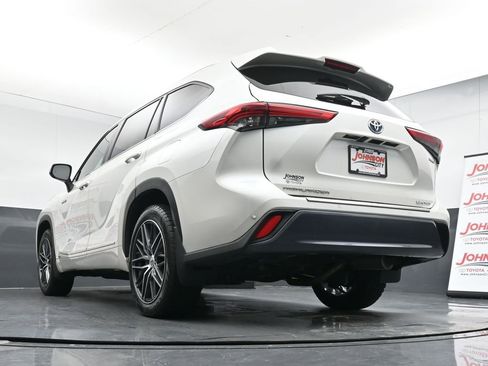 Used 2020 Toyota Highlander Limited image 38