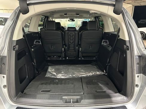 Certified 2026 Honda Odyssey Touring image 30