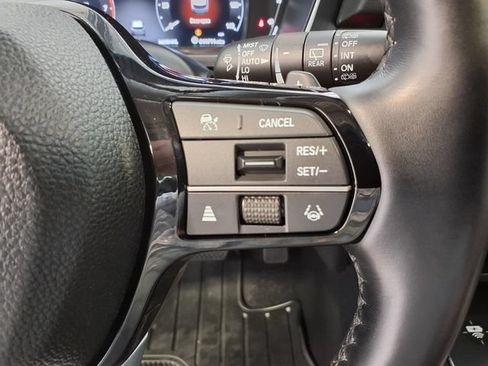Used 2024 Honda Pilot Elite image 9
