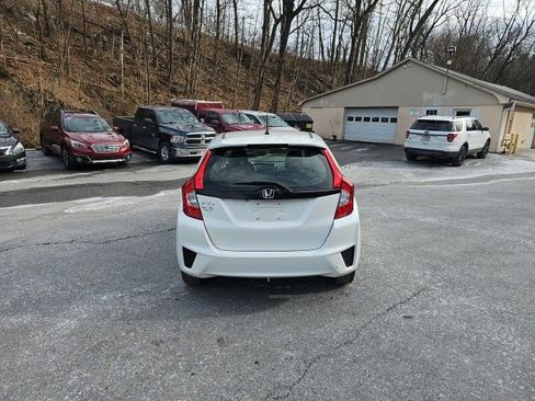 Used 2017 Honda Fit LX image 4