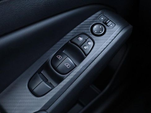 New 2025 Nissan Altima 2.5 SV image 17