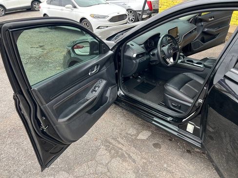 Used 2019 Nissan Altima 2.5 SR image 9