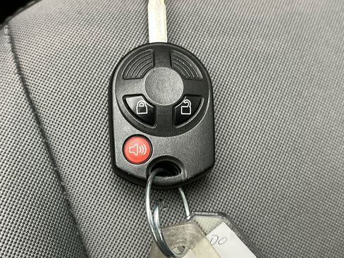 Used 2016 Ford Escape SE w/ Equipment Group 201A image 27