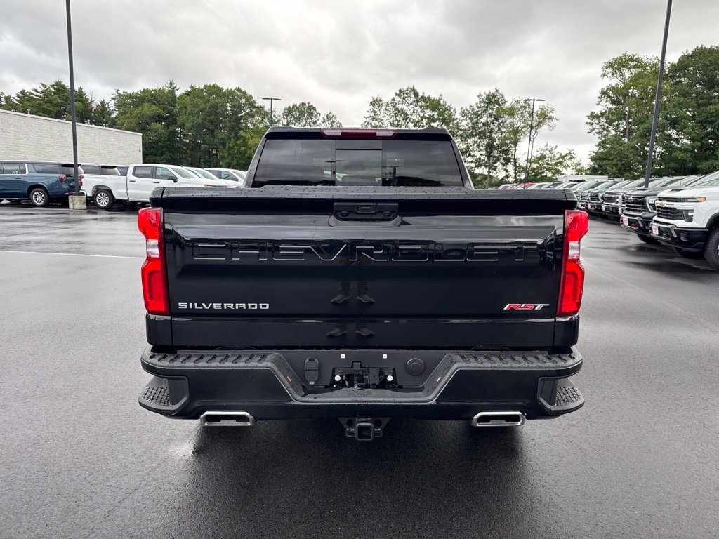 New 2026 Chevrolet Silverado 1500 RST w/ Z71 Off-Road Package AWD/4WD image 5