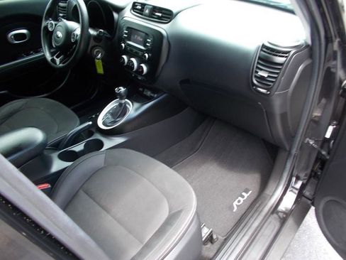 Used 2016 Kia Soul w/ Convenience Package FWD image 21