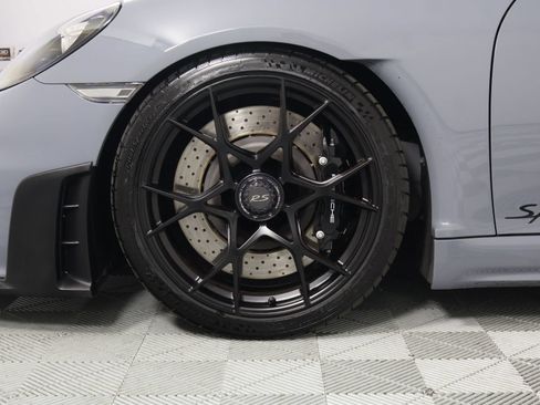 Certified 2024 Porsche 718 Boxster Spyder RS RWD image 26