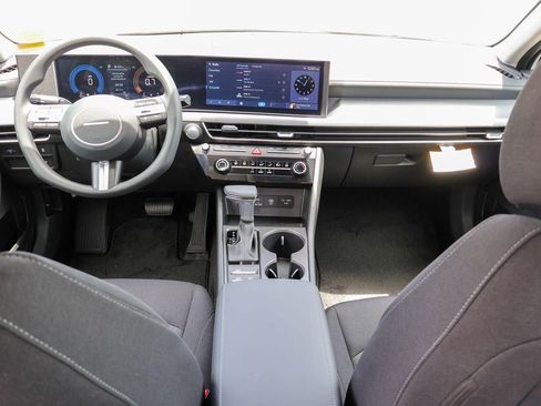 New 2026 Hyundai Sonata SE FWD image 6