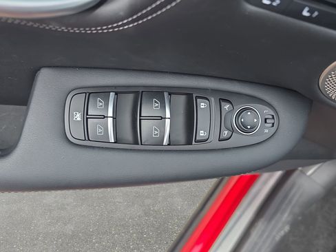 Certified 2025 INFINITI QX55 Essential AWD/4WD image 27
