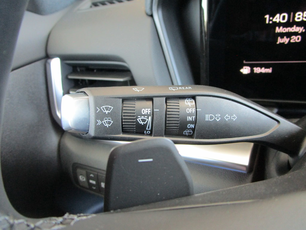 New 2027 GMC Terrain Elevation w/ Elevation Premium Package FWD image 30